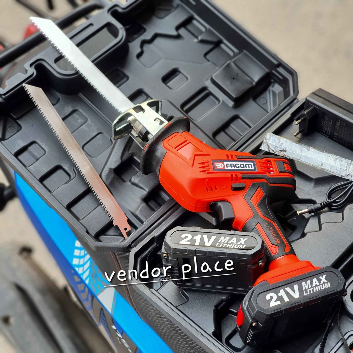 Scie sabre FACOM 21V double batterie