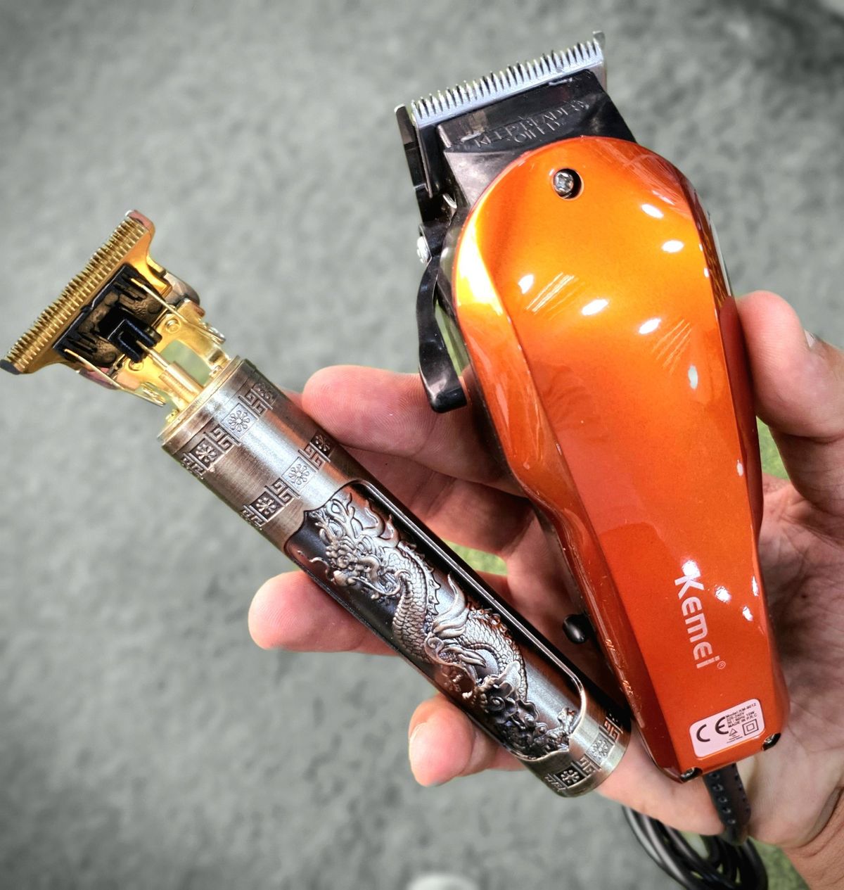 Pack tendeuse KEMEI 9012 +tendeuse zéro Vintage T9